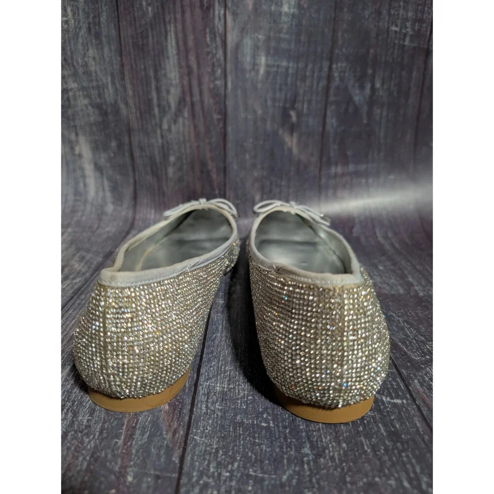 Steve Madden Silver w/ Rhinestones Flats - Steffie - Size 9.5 M - Box